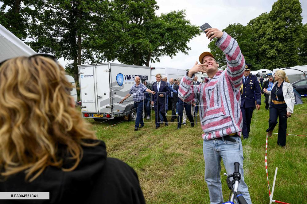 King Visits Training Day of 100-Year-Old TT - Netherlands