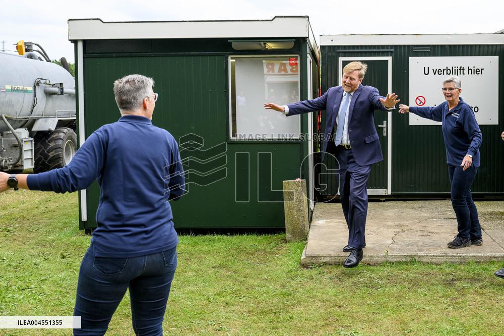 King Visits Training Day of 100-Year-Old TT - Netherlands