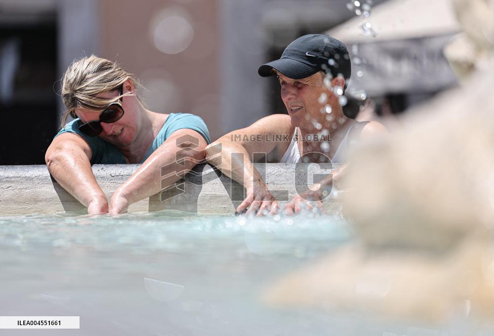 Heatwave Hits Rome - Italy