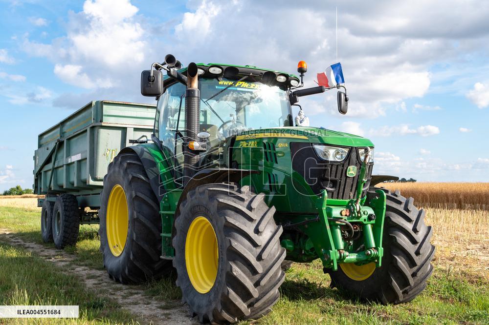 Rapeseed Harvest Illustrations - France