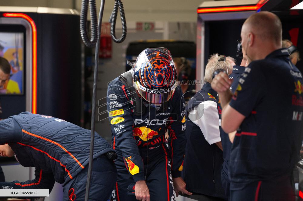 MOTORI - Formula 1 - MSC Cruises Austrian Grand Prix 2025 FP1& FP2 Pit Line