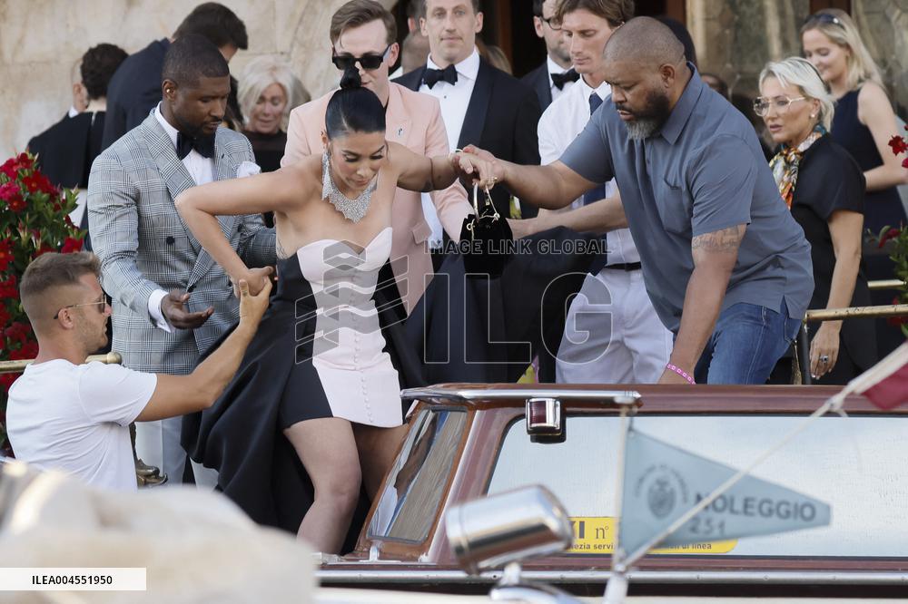 Celebs On Their Way To Bezos-Sanchez Wedding - Venice