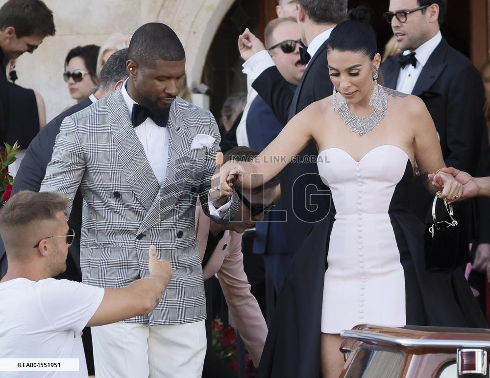 Celebs On Their Way To Bezos-Sanchez Wedding - Venice
