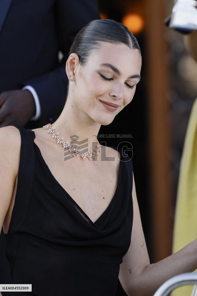 Celebs On Their Way To Bezos-Sanchez Wedding - Venice