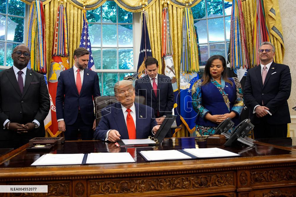 Trump Meets Congo And Rwanda Officials Following Peace Agreement - Washington