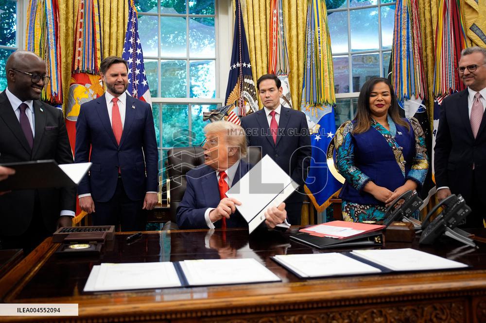 Trump Meets Congo And Rwanda Officials Following Peace Agreement - Washington