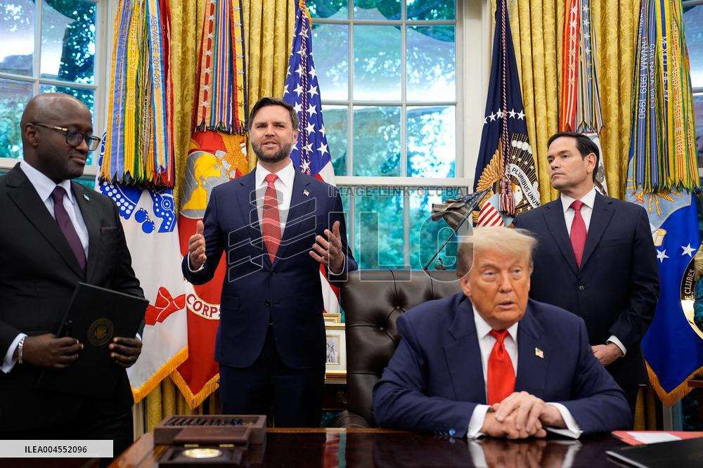 Trump Meets Congo And Rwanda Officials Following Peace Agreement - Washington