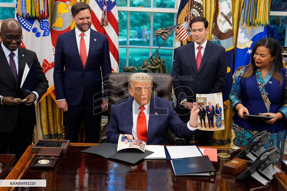 Trump Meets Congo And Rwanda Officials Following Peace Agreement - Washington