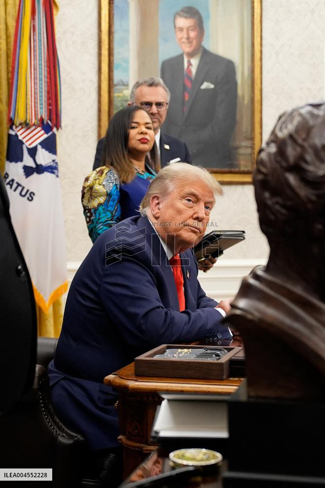 Trump Meets Congo And Rwanda Officials Following Peace Agreement - Washington