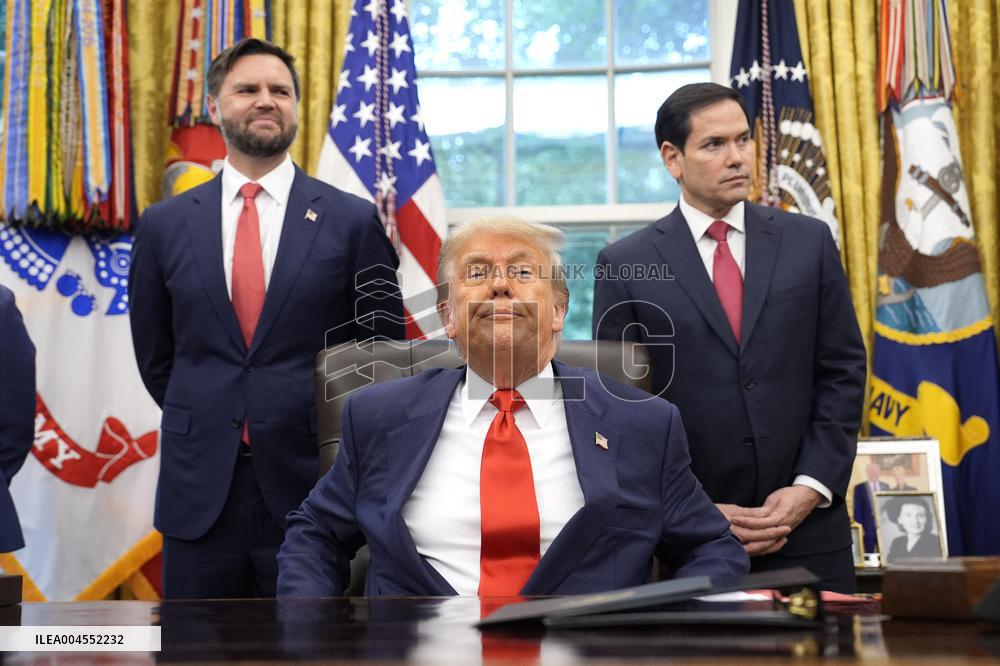 Donald Trump with Congo and Rwanda FMs - Washington