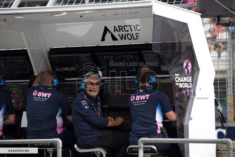 MOTORI - Formula 1 - MSC Cruises Austrian Grand Prix 2025 FP1& FP2 Pit Line