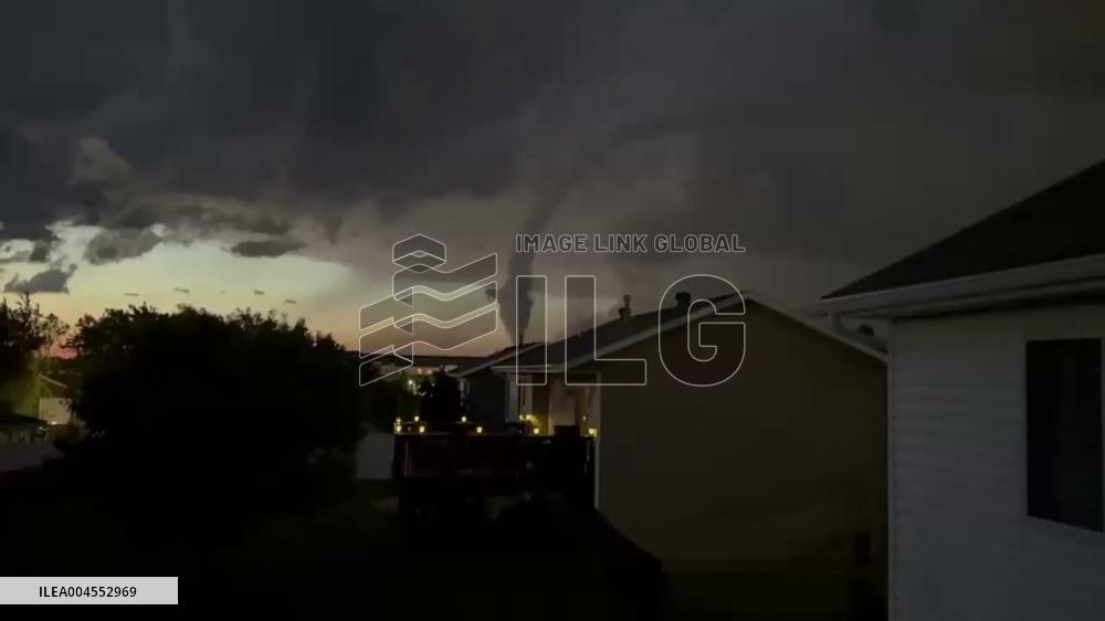 US: Tornado Touches Down Near Bismarck, North Dakota