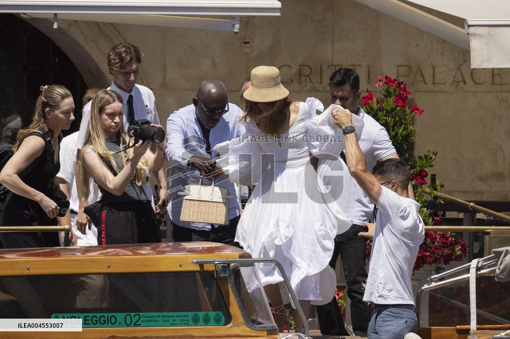 Guests at the Wedding of Jeff Bezos and Lauren Sanchez - Venice