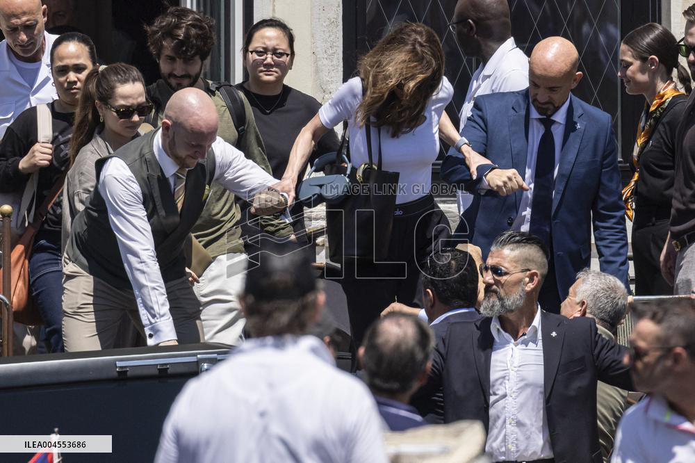 Ivanka Trump and Rania of Jordan at Bezos Wedding Day after - Venice