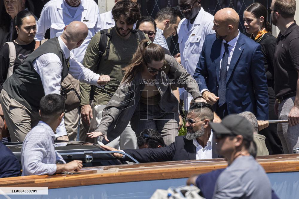 Ivanka Trump and Rania of Jordan at Bezos Wedding Day after - Venice