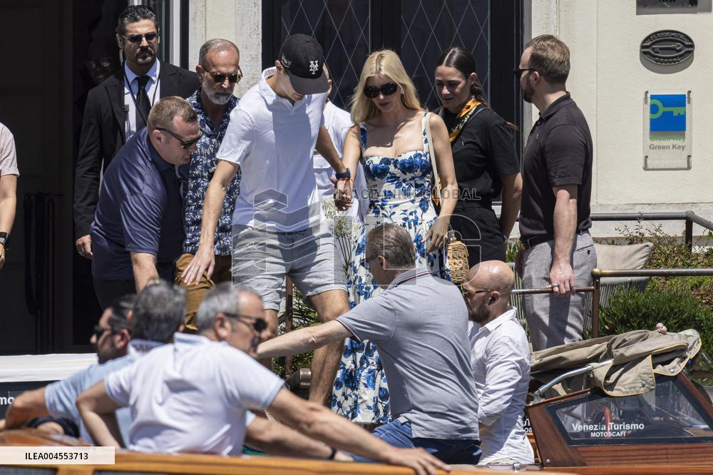 Ivanka Trump and Rania of Jordan at Bezos Wedding Day after - Venice
