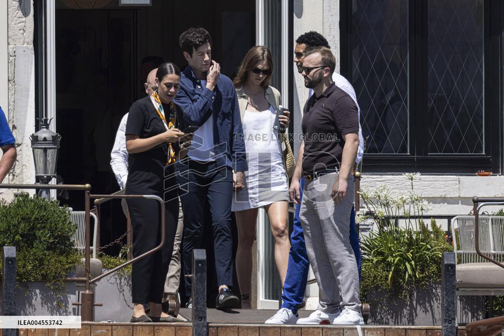 Pregnant  Karlie Kloss, Joshua Kushner leave St Regis Hotel - Venice