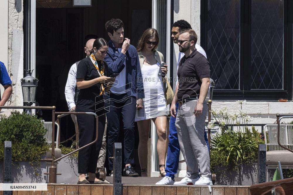 Pregnant  Karlie Kloss, Joshua Kushner leave St Regis Hotel - Venice