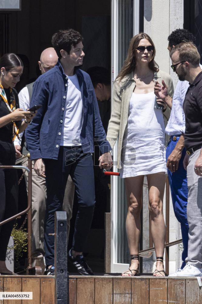 Pregnant  Karlie Kloss, Joshua Kushner leave St Regis Hotel - Venice