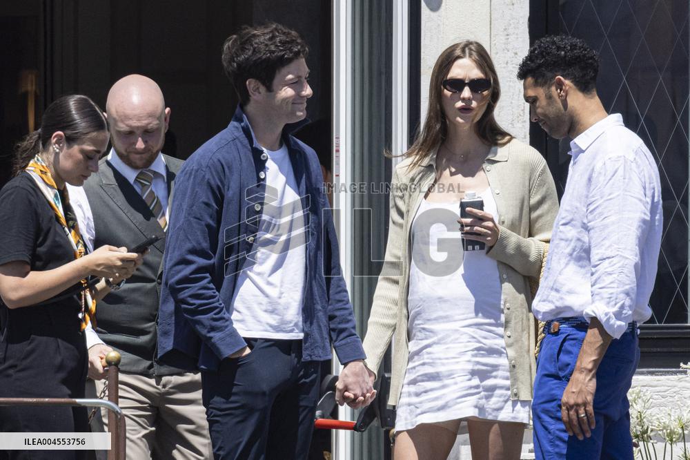 Pregnant  Karlie Kloss, Joshua Kushner leave St Regis Hotel - Venice
