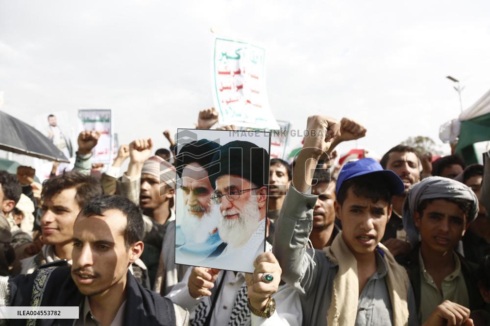 Rally In Support Of Gaza And Iran - Yemen