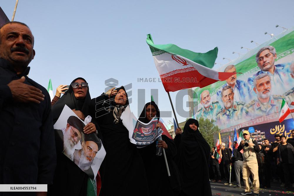 Funeral Of Commanders And Scientists Killed By Israeli Strikes - Tehran