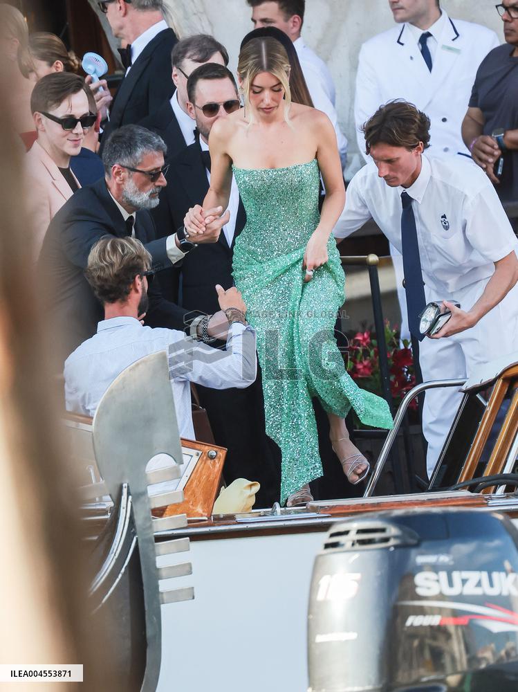 - Guests Leave The Gritti Palace to Jeff Bezos Wedding - Venice