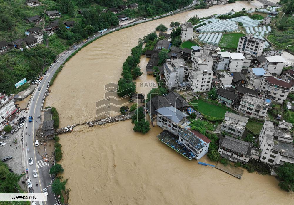 Flood in Qiandongnan