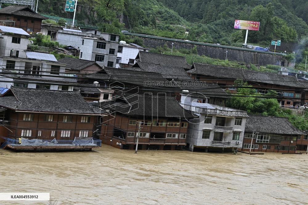 Flood in Qiandongnan