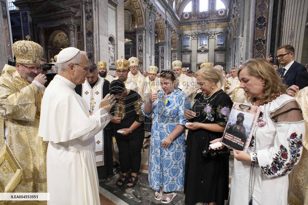 Pope Leo XIV Meets Ukrainian Greek Catholics - Vatican