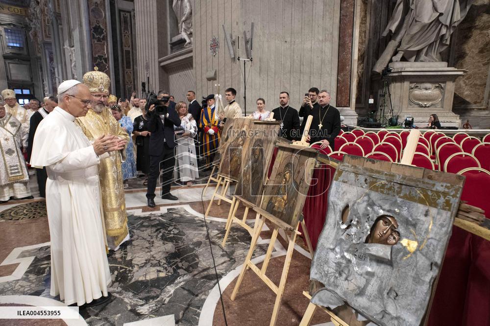 Pope Leo XIV Meets Ukrainian Greek Catholics - Vatican