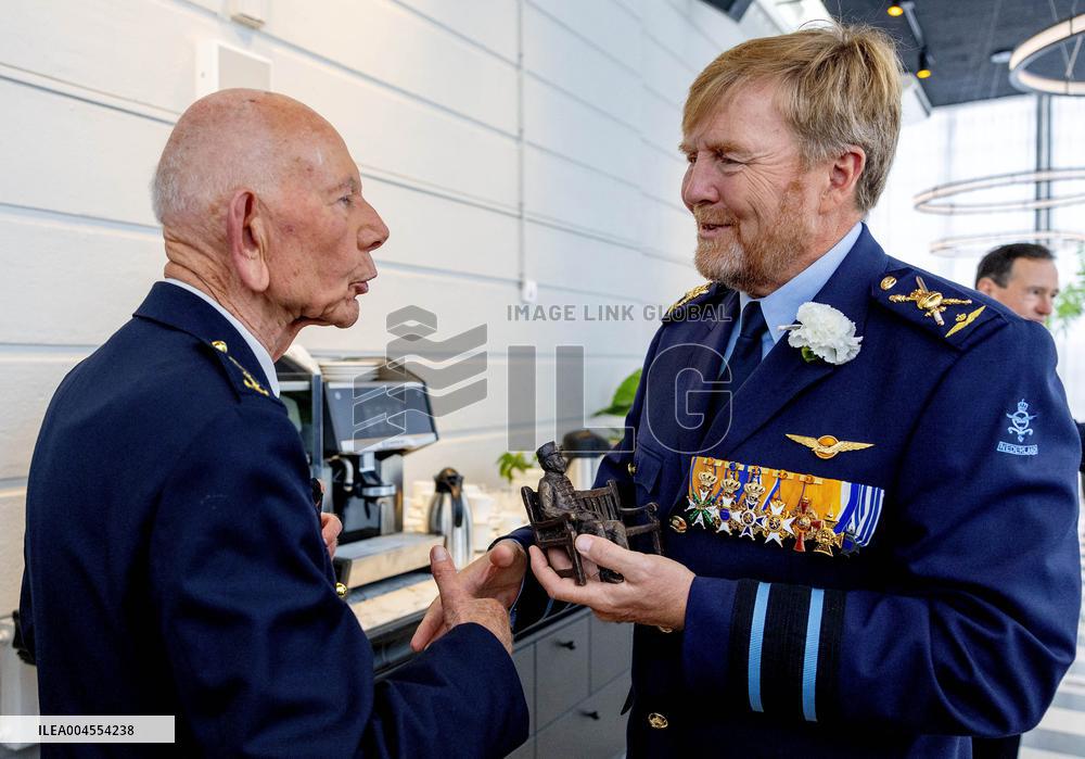 King Willem Alexander At The Veterans Day - The Hague