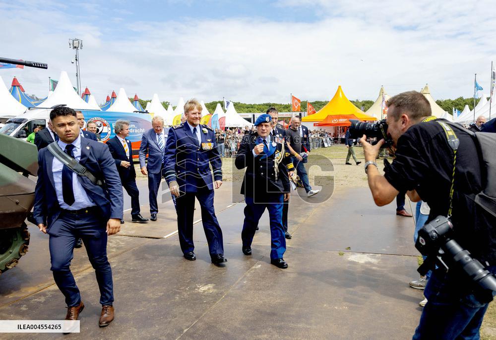 King Willem Alexander At The Veterans Day - The Hague