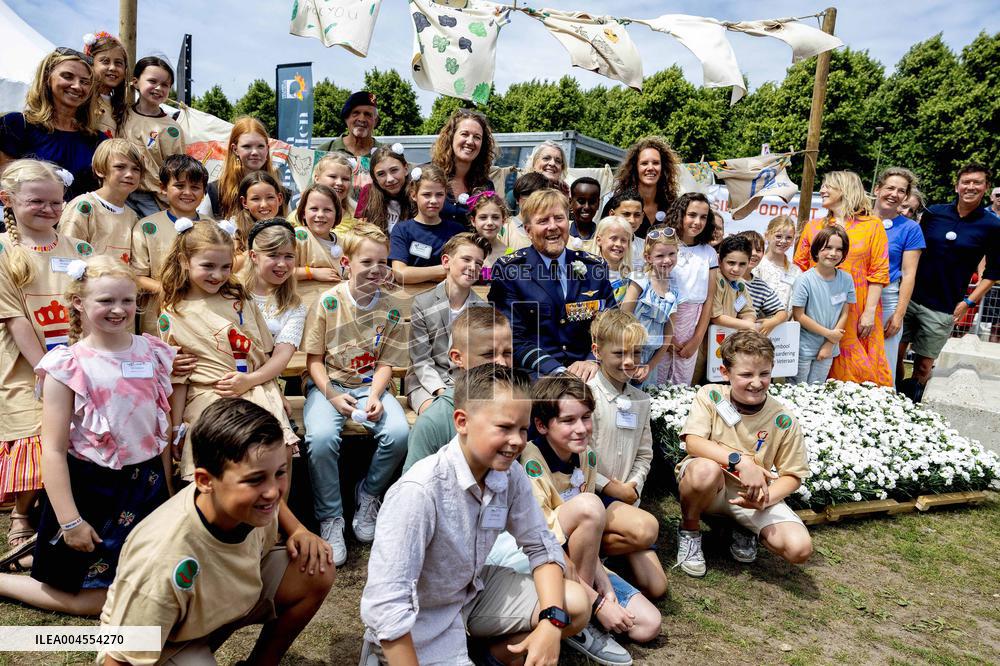 King Willem Alexander At The Veterans Day - The Hague
