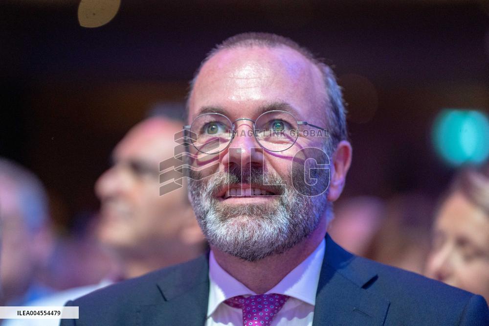 National Council of Republicans (LR) - Paris AJ