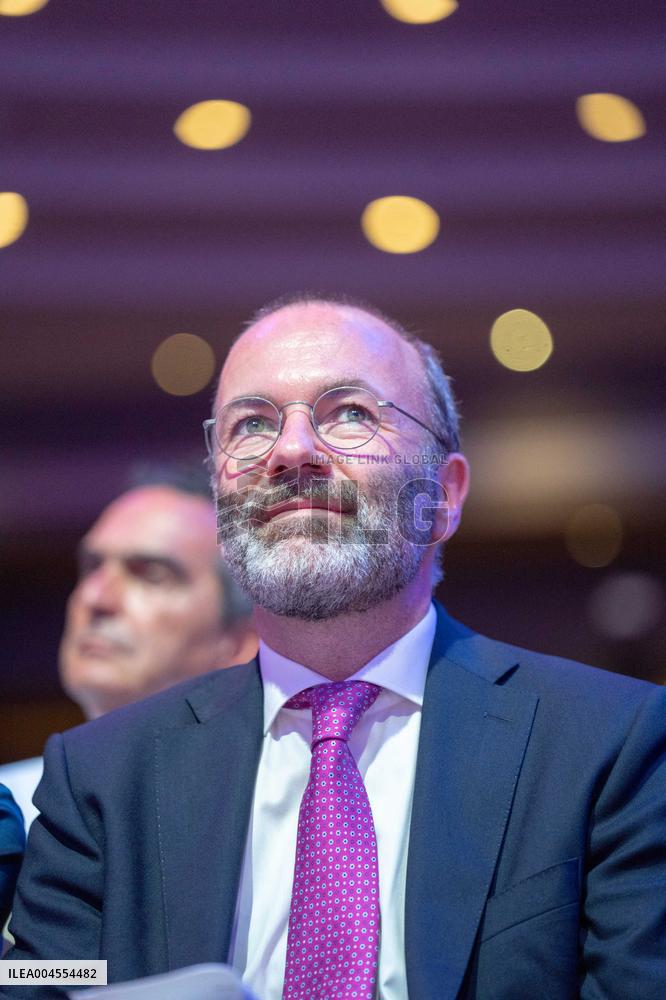 National Council of Republicans (LR) - Paris AJ