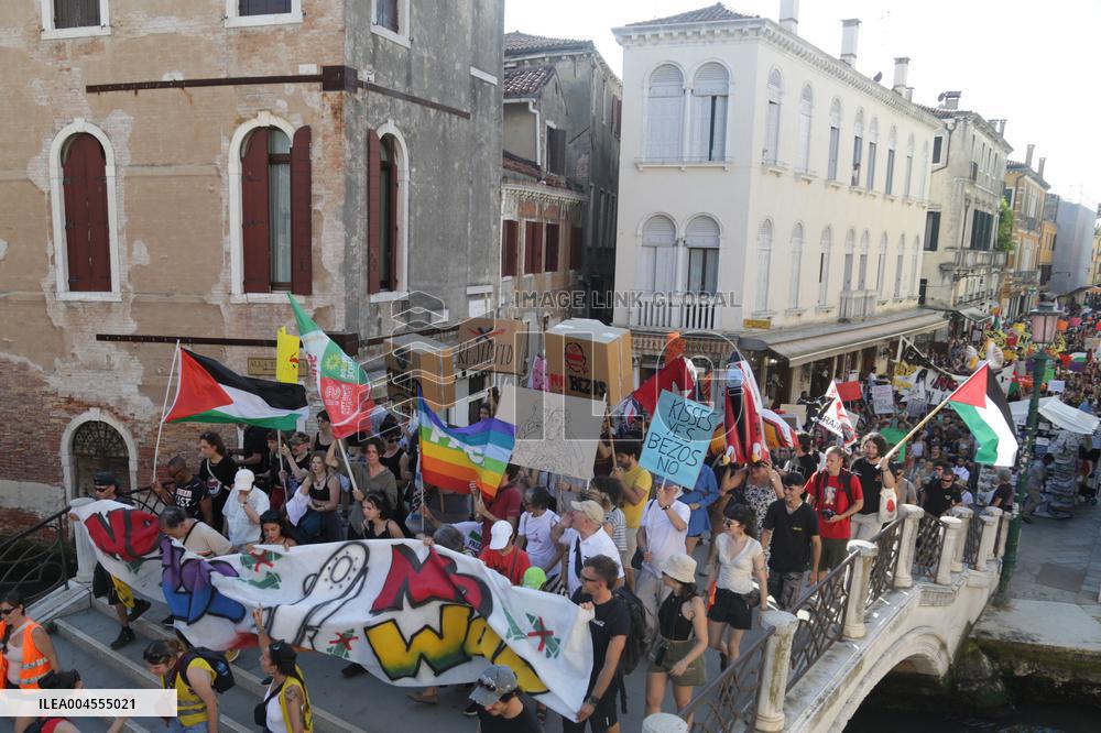 No Space For Bezos Demonstration - Venice