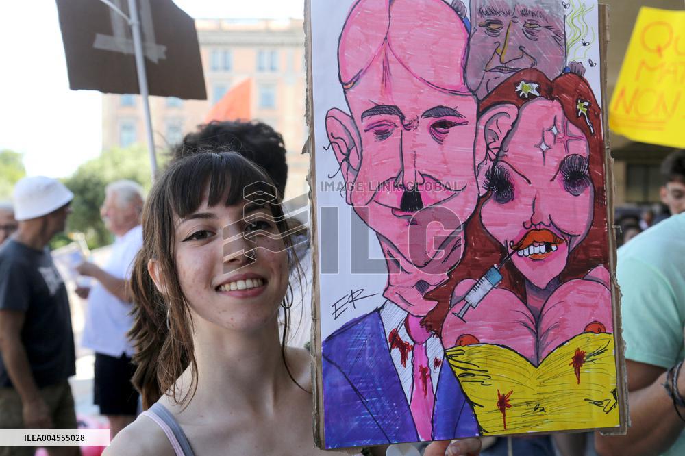 No Space For Bezos Demonstration - Venice