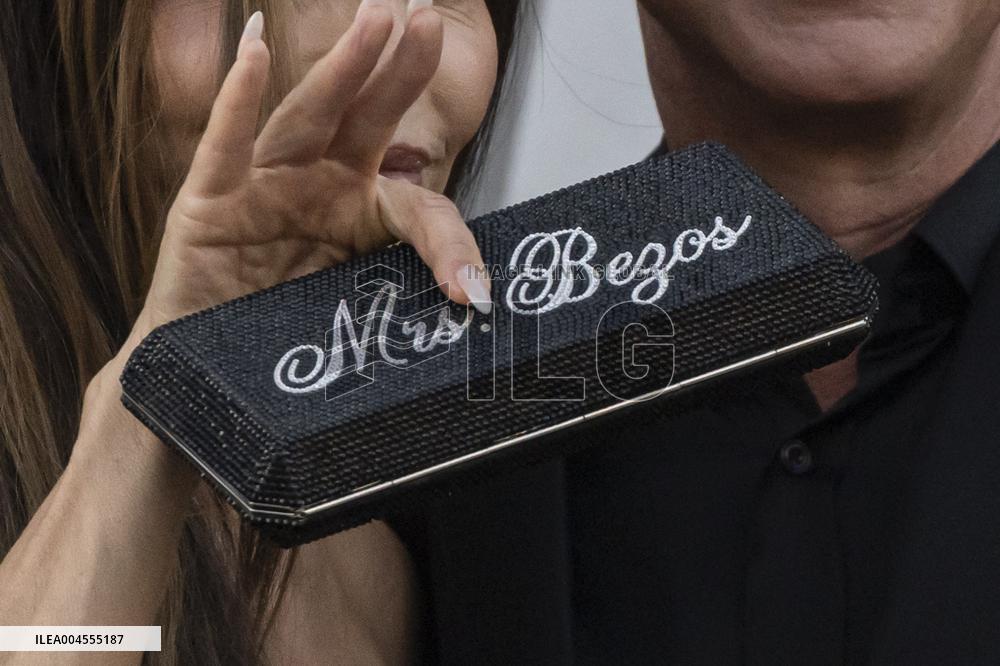 Jeff Bezos and Lauren Sanchez Leaves The Hotel - Venice
