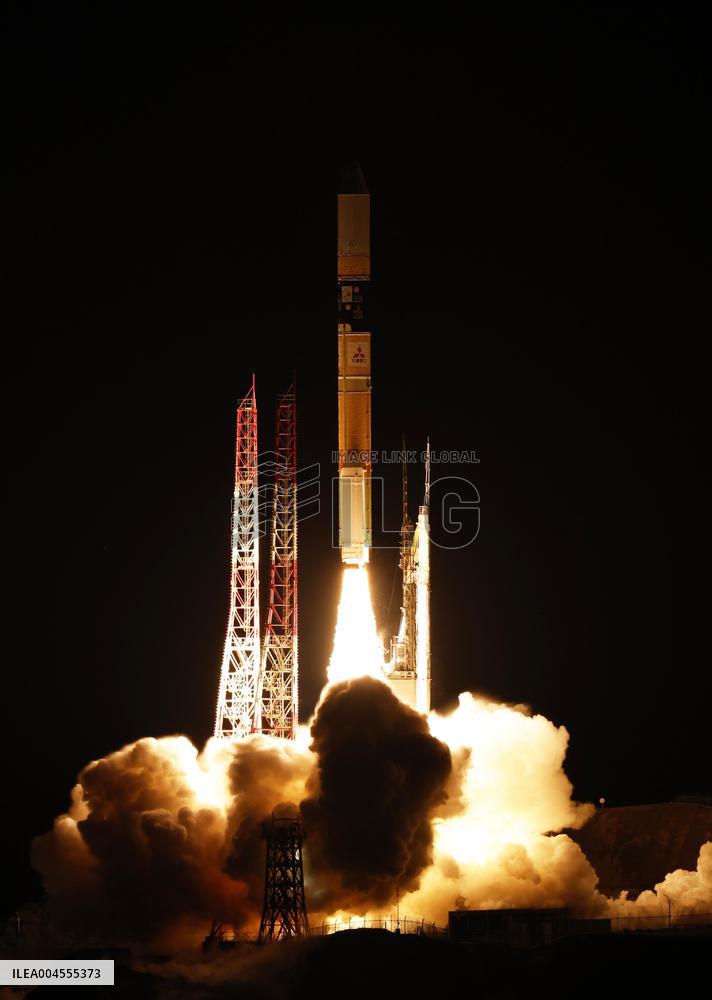 Japan launches H2A rocket