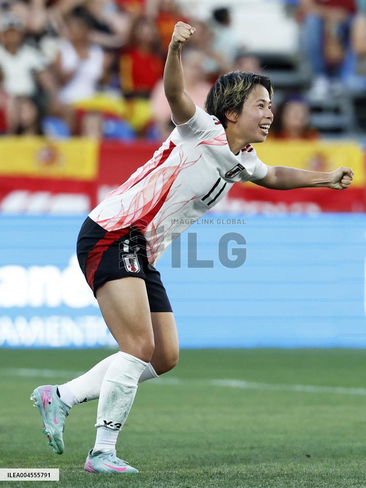 Football: Friendly between Japan and Spain