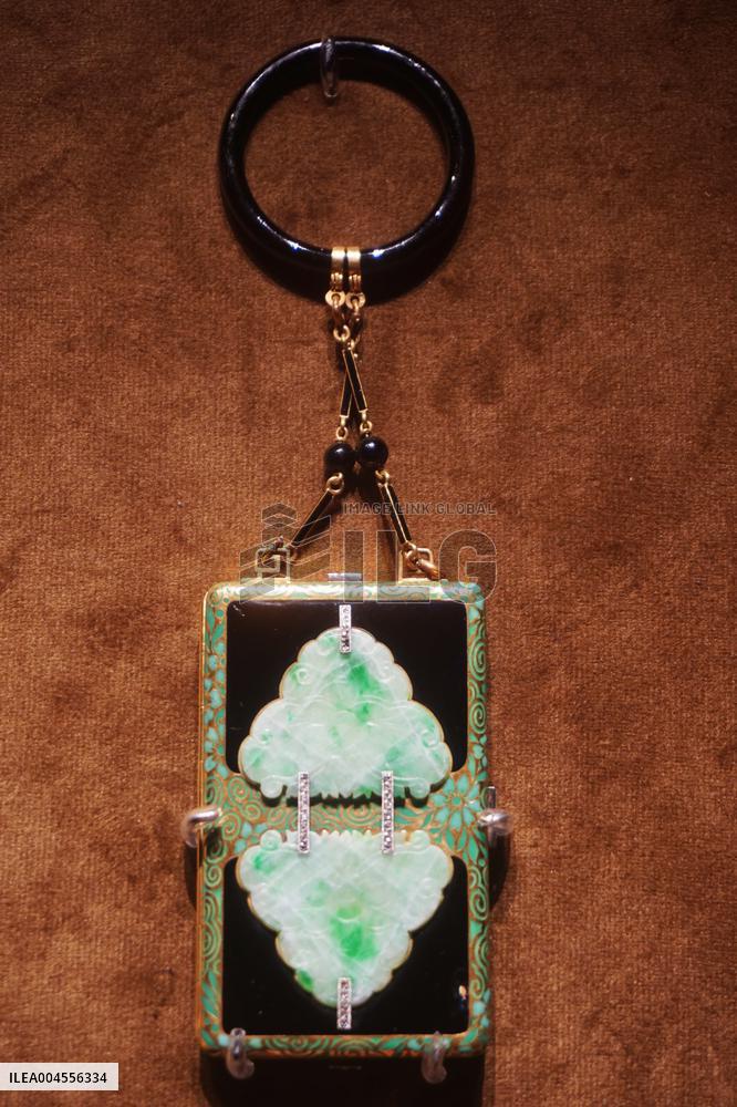 Century Treasures Art Exhibition in Hangzhou