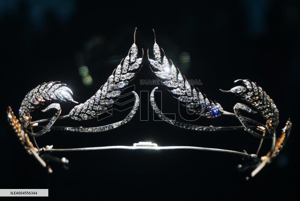 Century Treasures Art Exhibition in Hangzhou