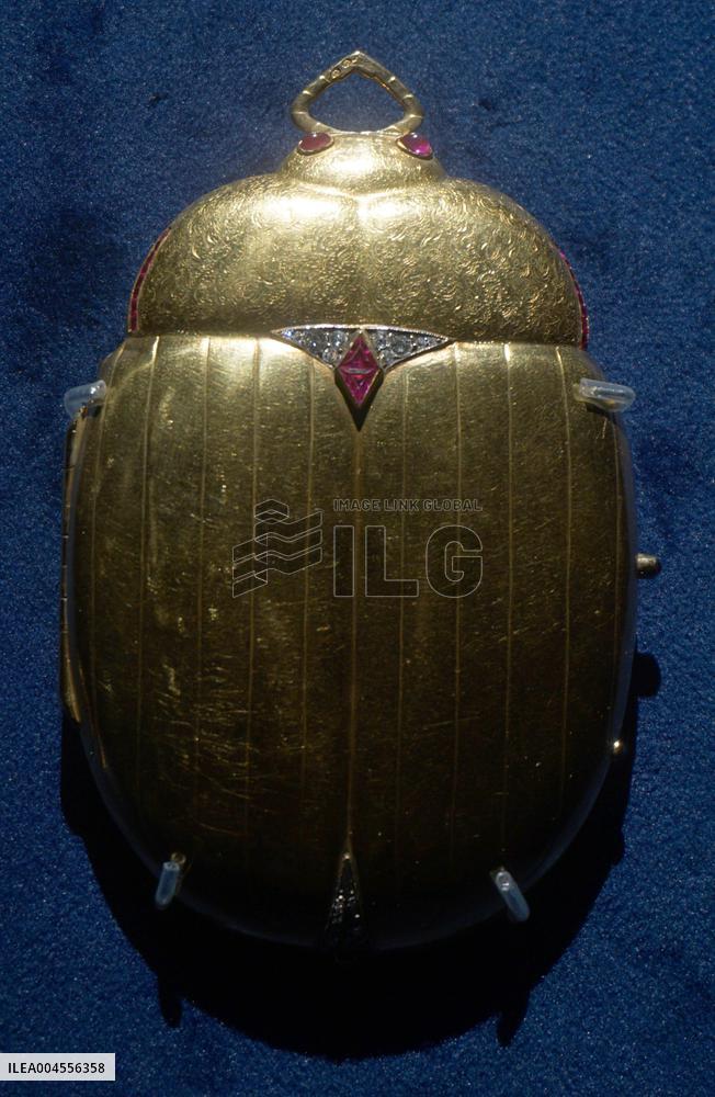 Century Treasures Art Exhibition in Hangzhou