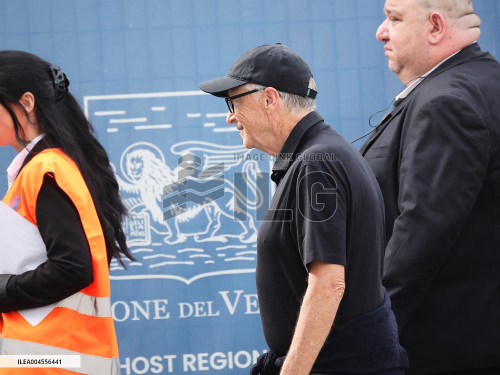 The Bezos Wedding - Bill Gates Departure