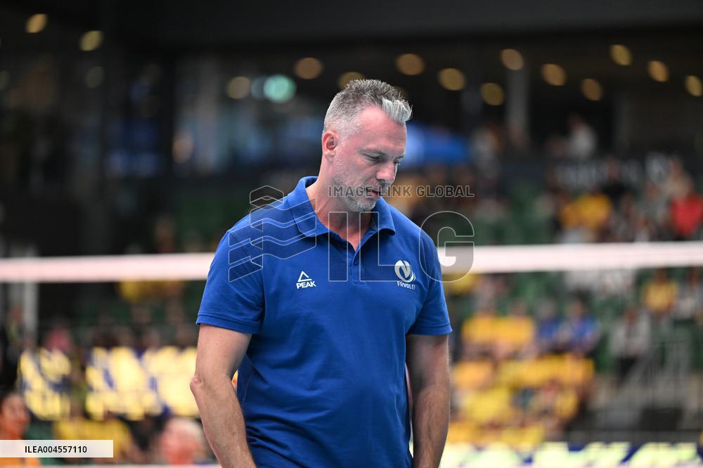 GOLDEN LEAGUE ROMANIA-SWEDEN