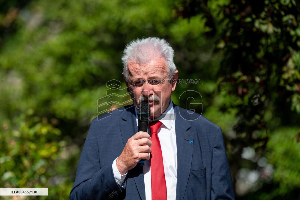 François Bayrou at Inter-Ministerial Committee for the 2030 Olympic - Briancon