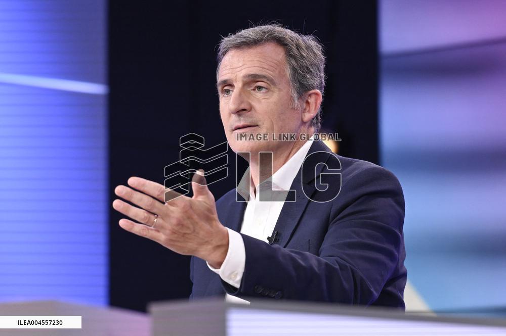 Eric Piolle On Dimanche En Politique - Paris