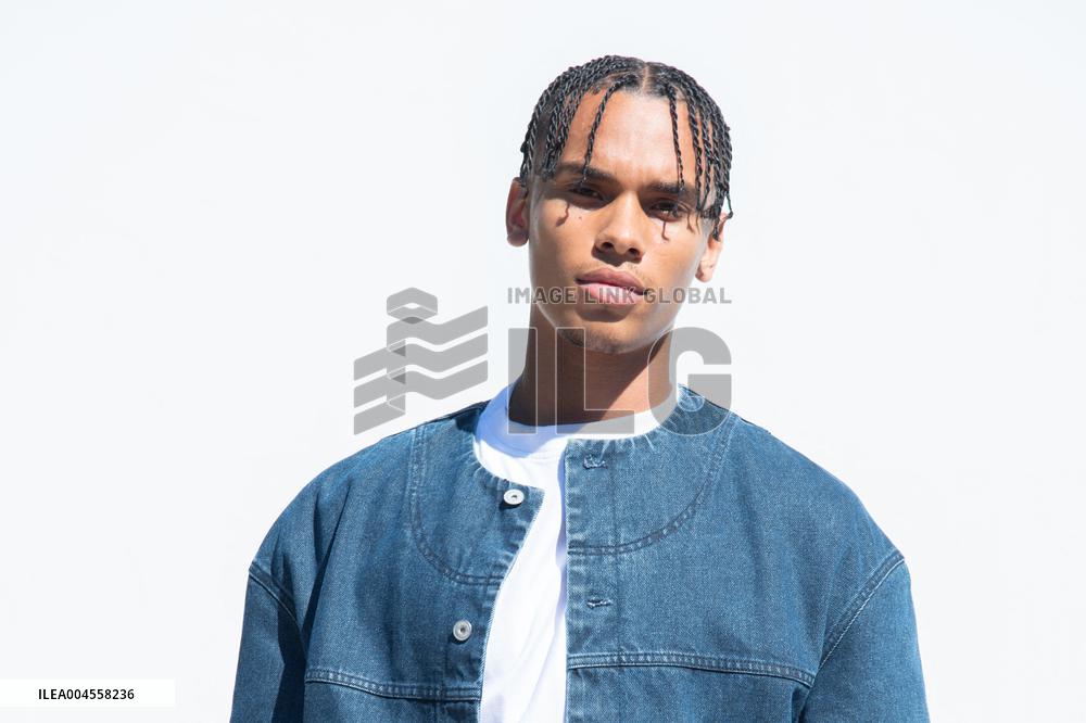 PFW Jacquemus Photocall