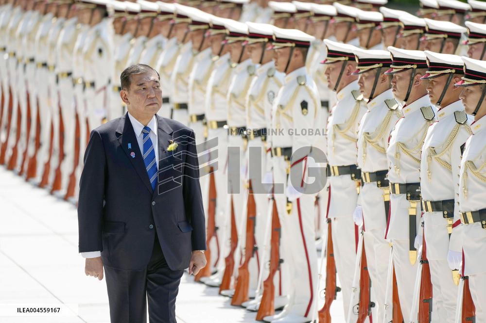 Meeting between Japan PM and SDF senior officials